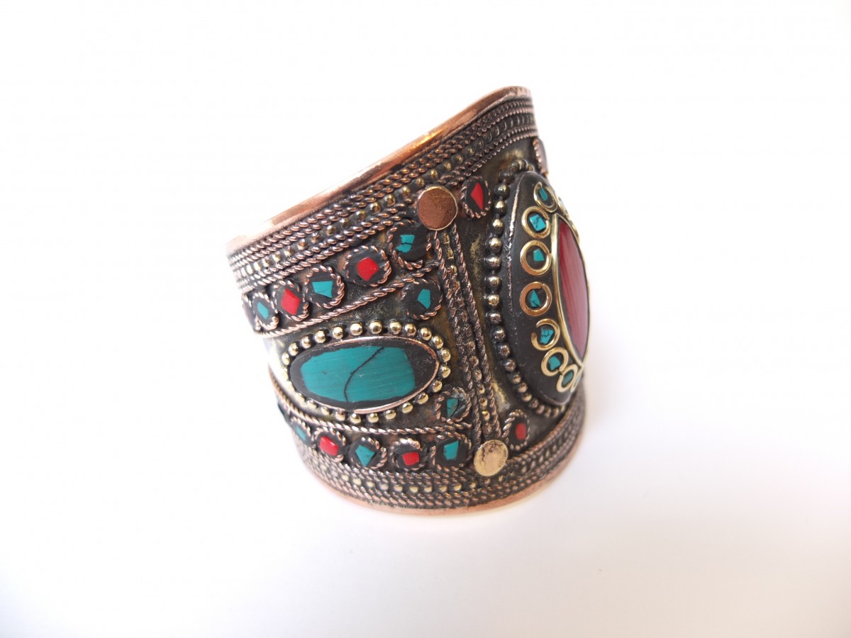 photo bronze céramique de couleur Inde 